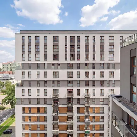 Apartment Jasny Apartament Z Balkonem Lodz Kilinskiego 121A By Heyrent Lodz